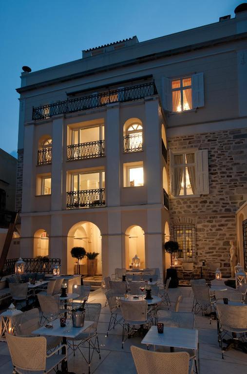 Hotel Ploes Ermoupoli Buitenkant foto