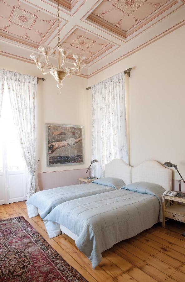 Hotel Ploes Ermoupoli Kamer foto
